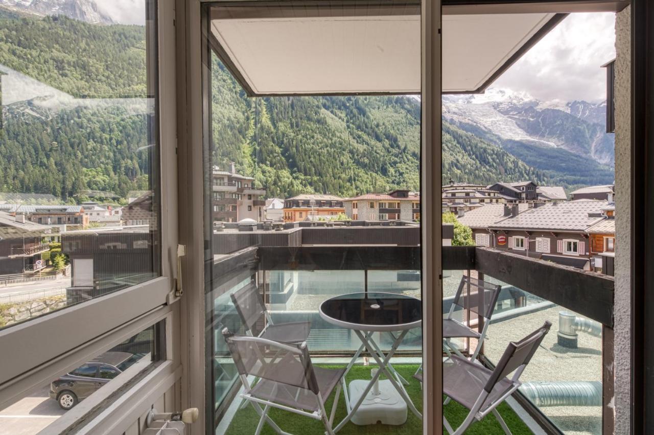 Le Petit Balcon Avec Vue Sur Le Mont-Blanc 2 Etoiles Appartement Chamonix Buitenkant foto